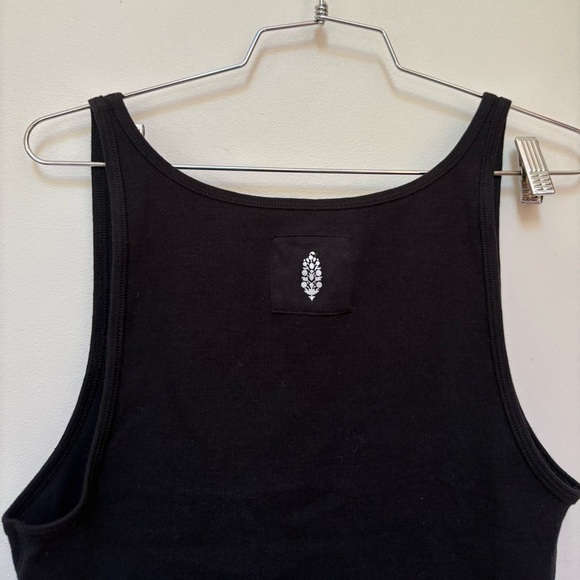 NWOT Free People Throw And Go Tank Size Large - Picture 11 of 12